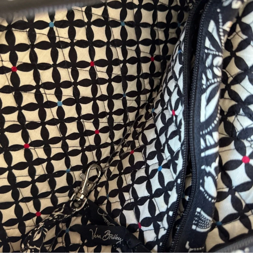 Vera Bradley Barcelona Quilted Shoulder Bag - Picture 6 of 6